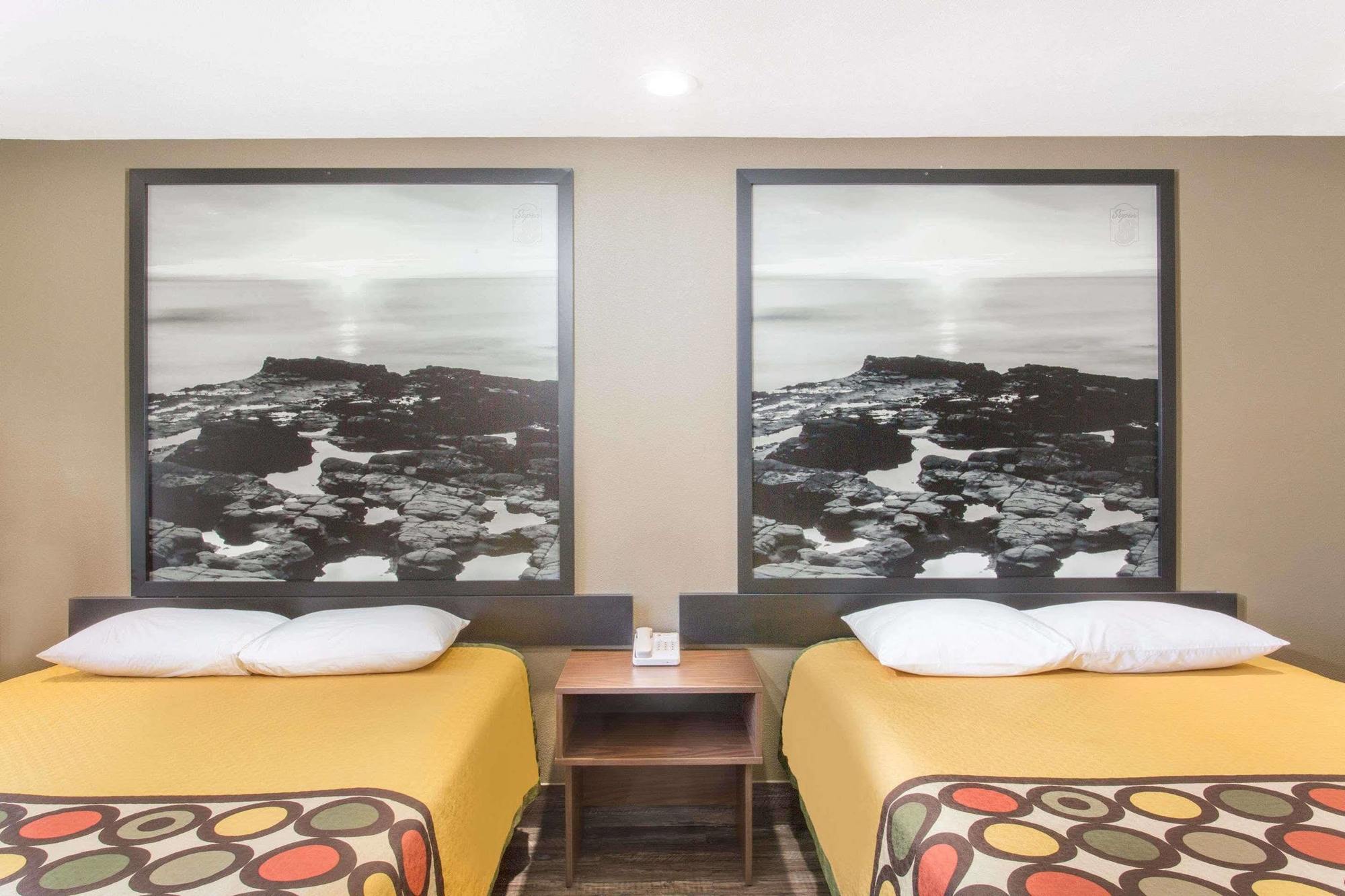 Super 8 By Wyndham National City Chula Vista Экстерьер фото